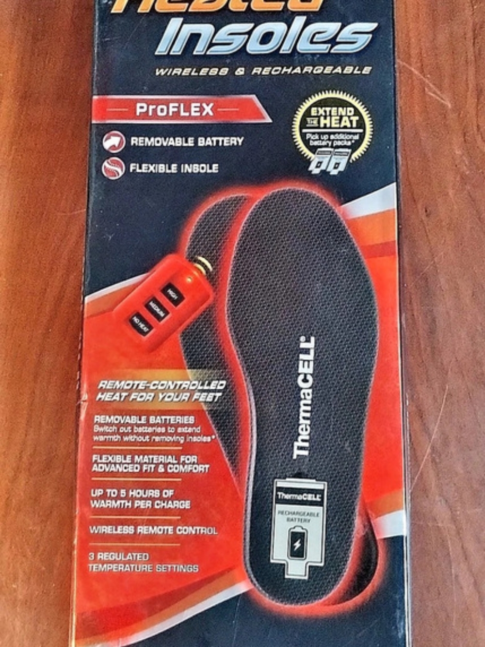ThermaCELL Heated Insoles ProFLEX with Remote, Charger, and 2 Batteries - Medium
